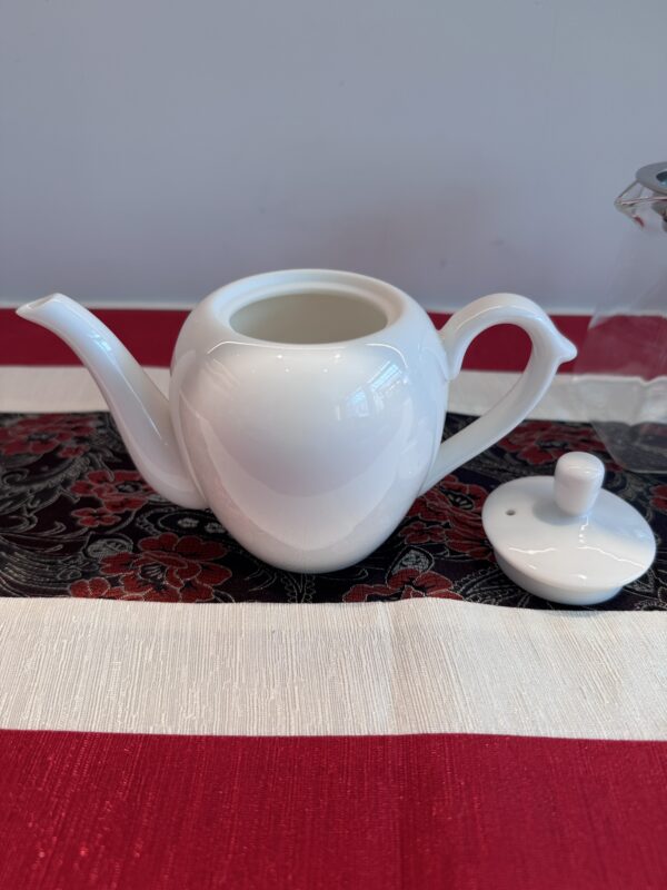 白瓷 泡茶壺