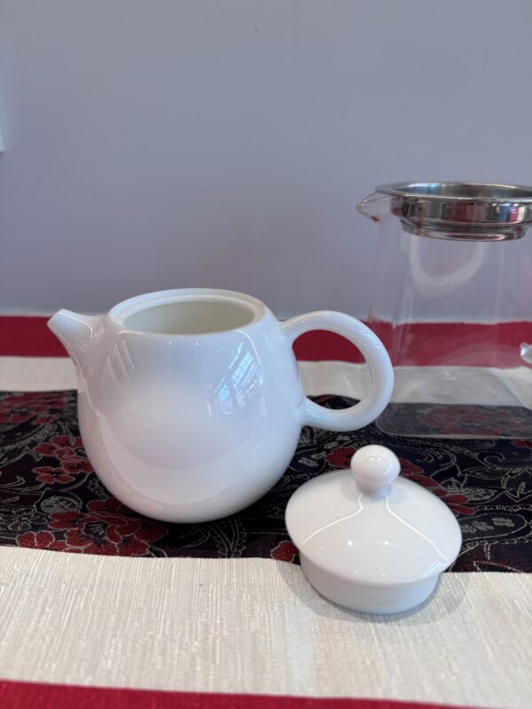 白瓷 泡茶壺